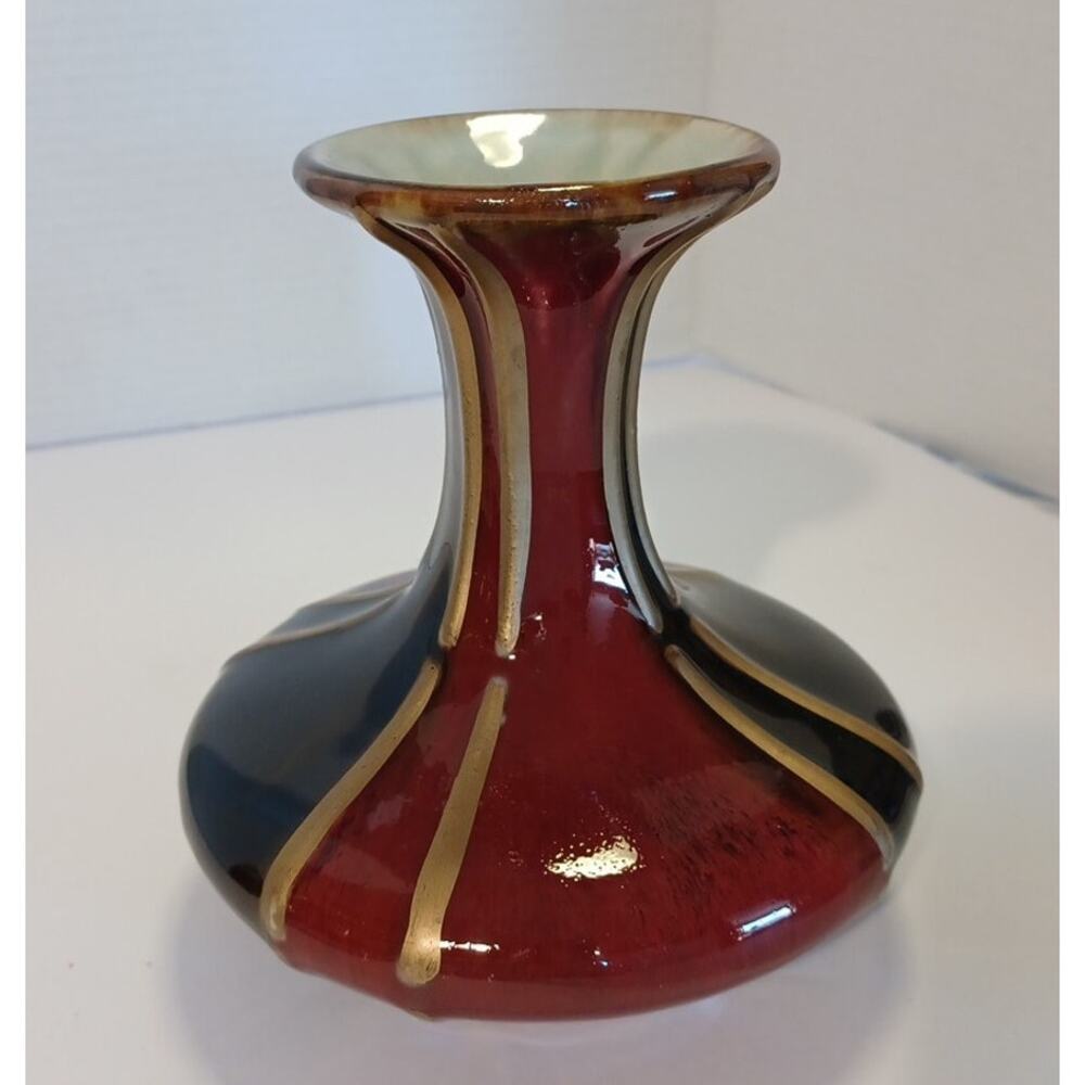 Art Deco Vase Red Black Gold 8X6 in Vintage Ceramic 1273